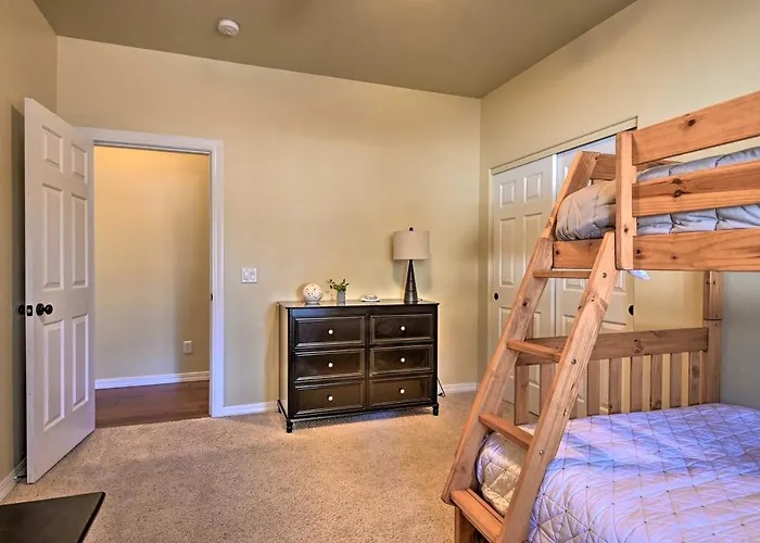 Ferienhaus 'mount Elden Retreat:' 4 Mi To Downtown